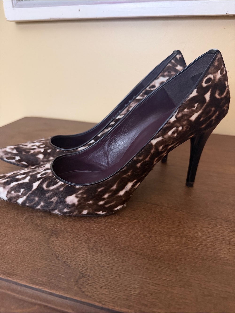 Stuart Weitzman Leopard-Print Pointed Pumps Calf-Hair 8 1/2M